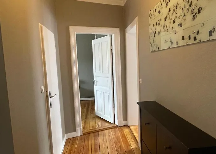 Altbaucharme Deluxe Mit Balkon *