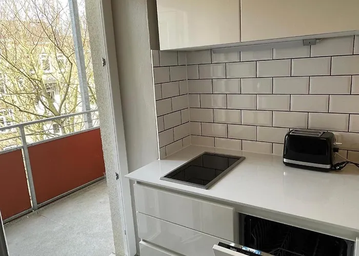 דירה Altbaucharme Deluxe Mit Balkon קיל